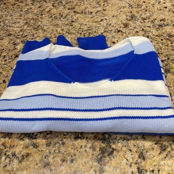 Womens Striped Pullover V Neck Sweater - Picture 12 of 13